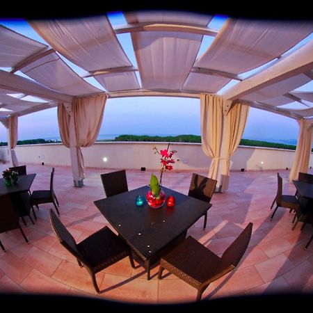Bv Airone Resort マリーナ・ディ・シーバリ エクステリア 写真